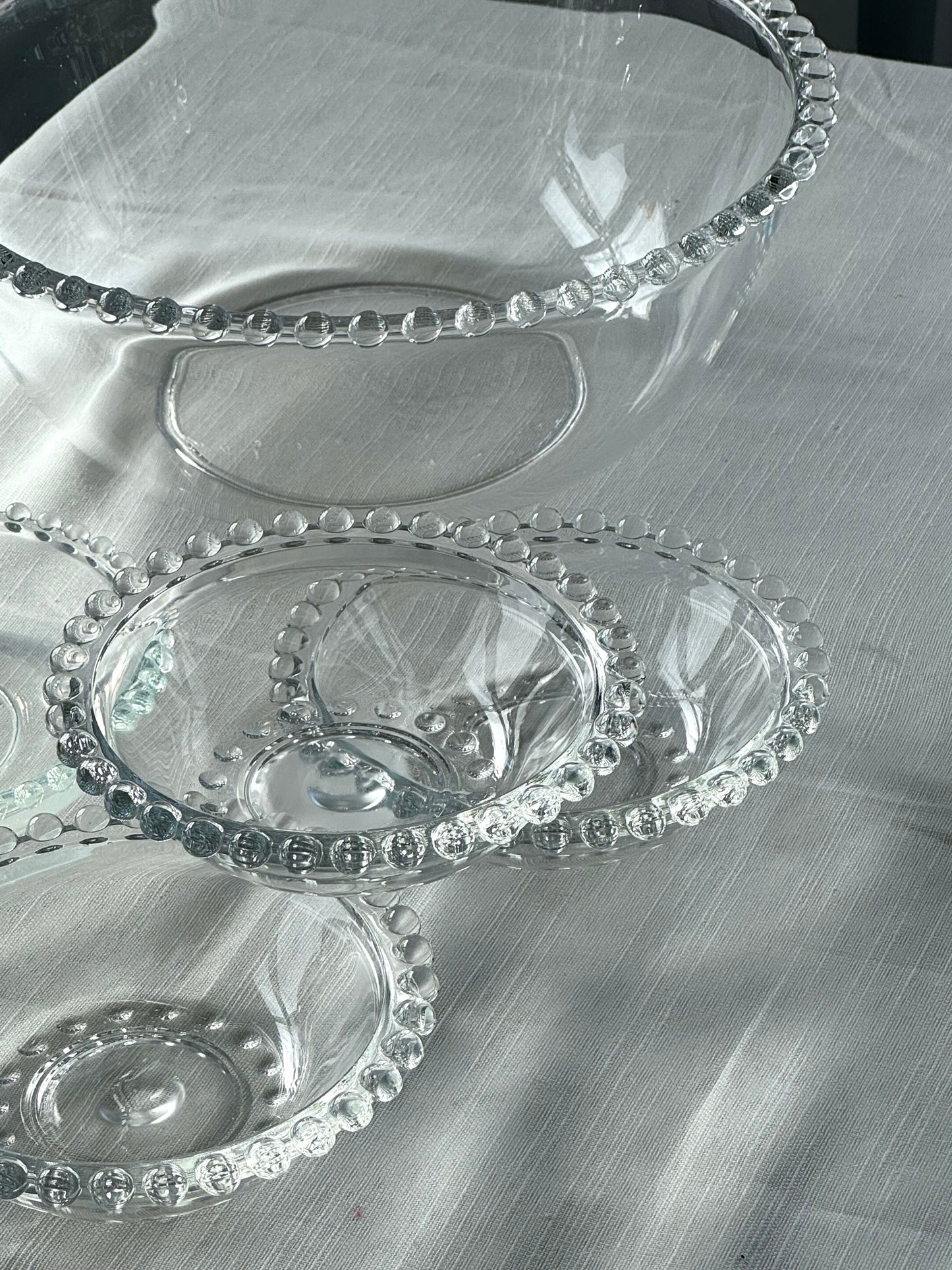 Pearl edge bowls