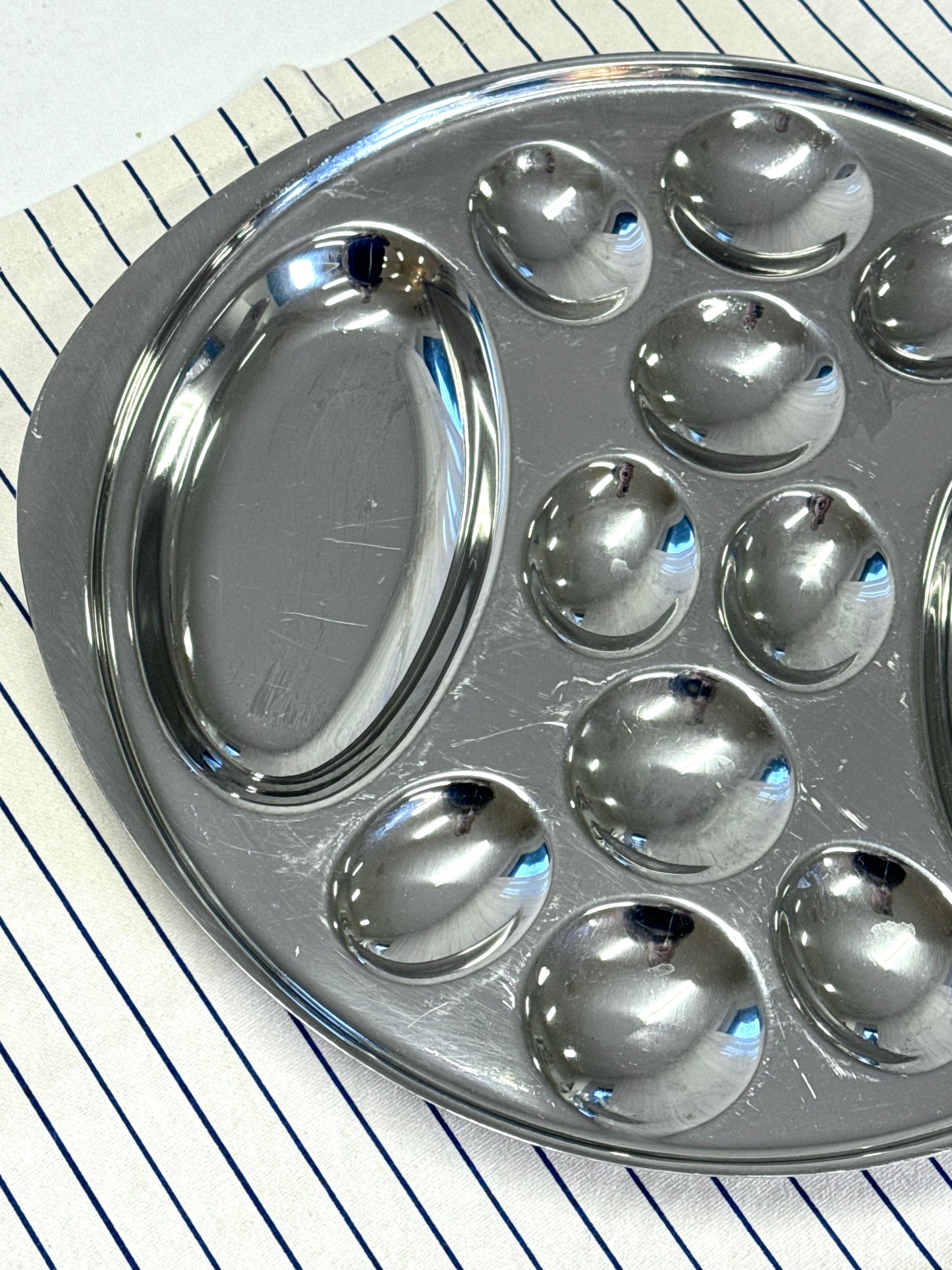 Steel serving dish