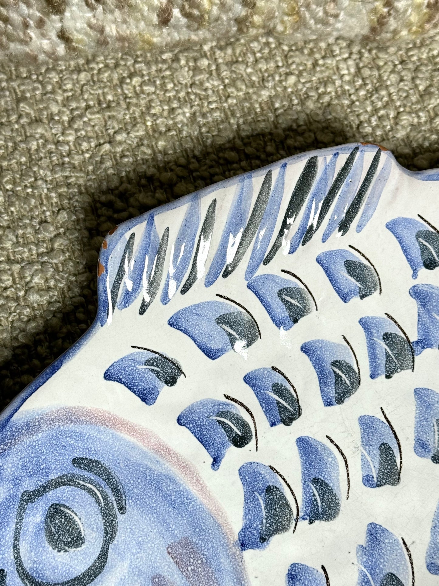 Ceramic fish fish