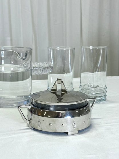 Steel bowl with lid