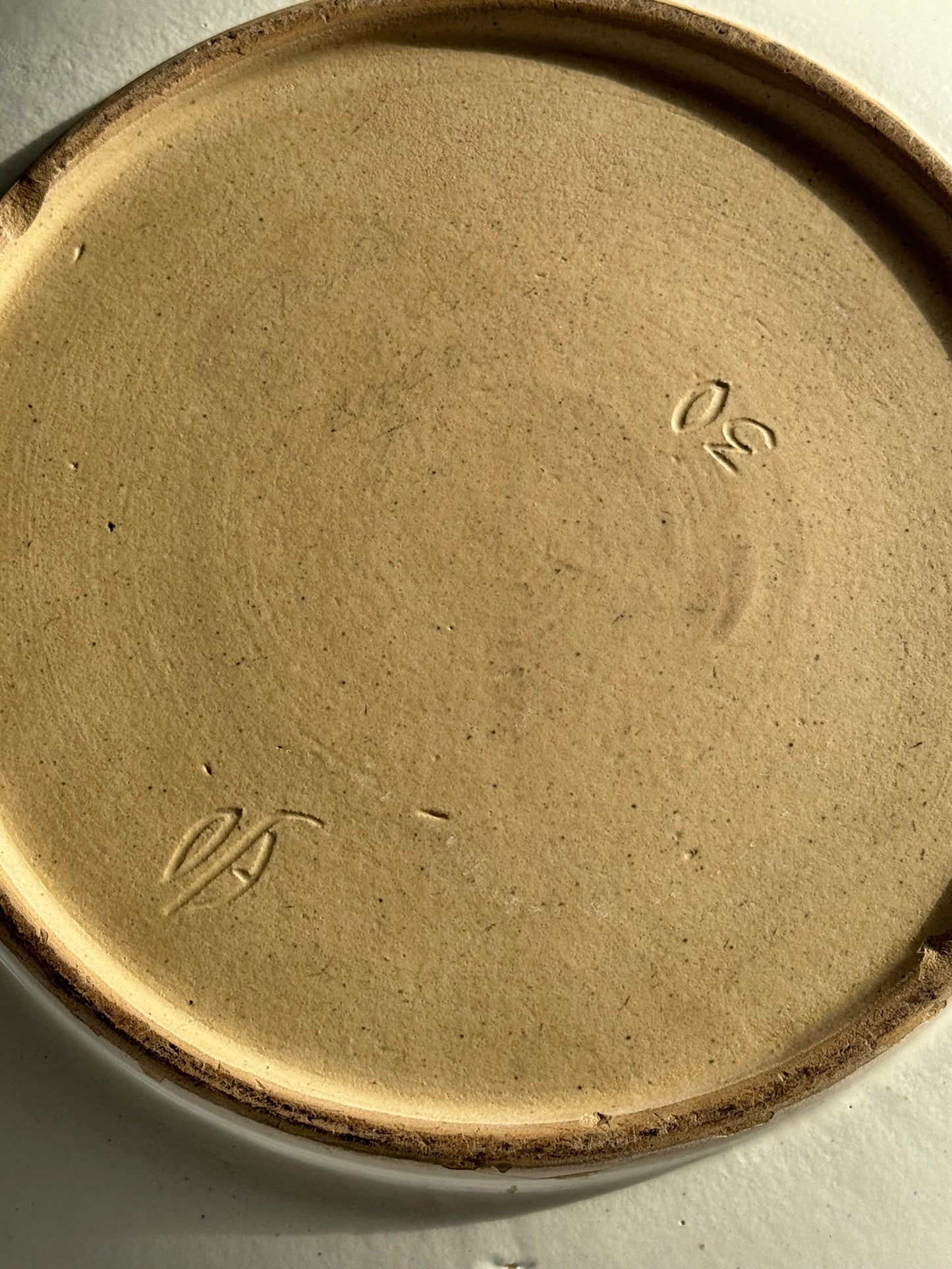 Ceramic bowl, deer