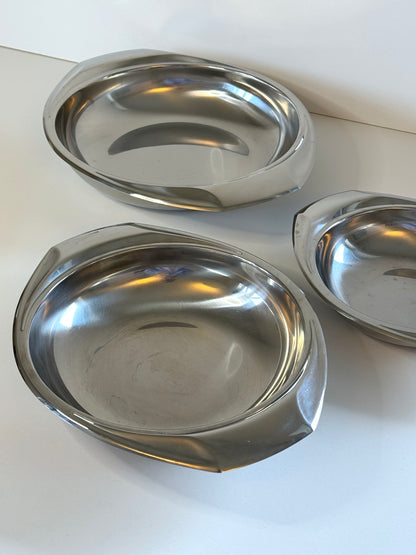 AMC Stainelss steel dishes and bowls