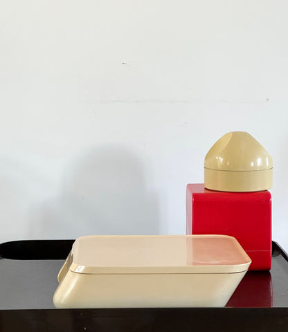 Gedy mirror with storage