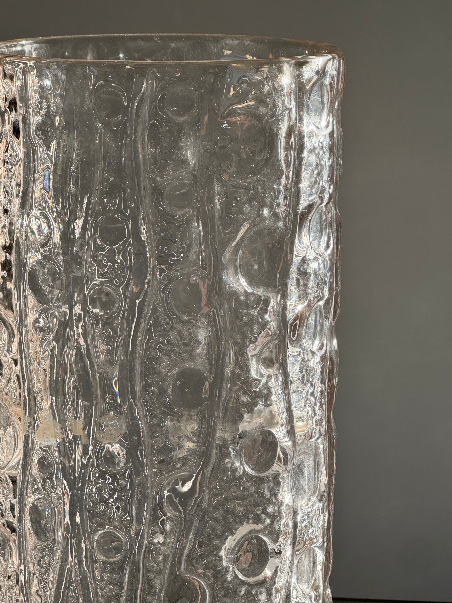 Pukeberg vase