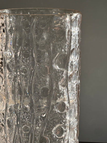 Pukeberg vase