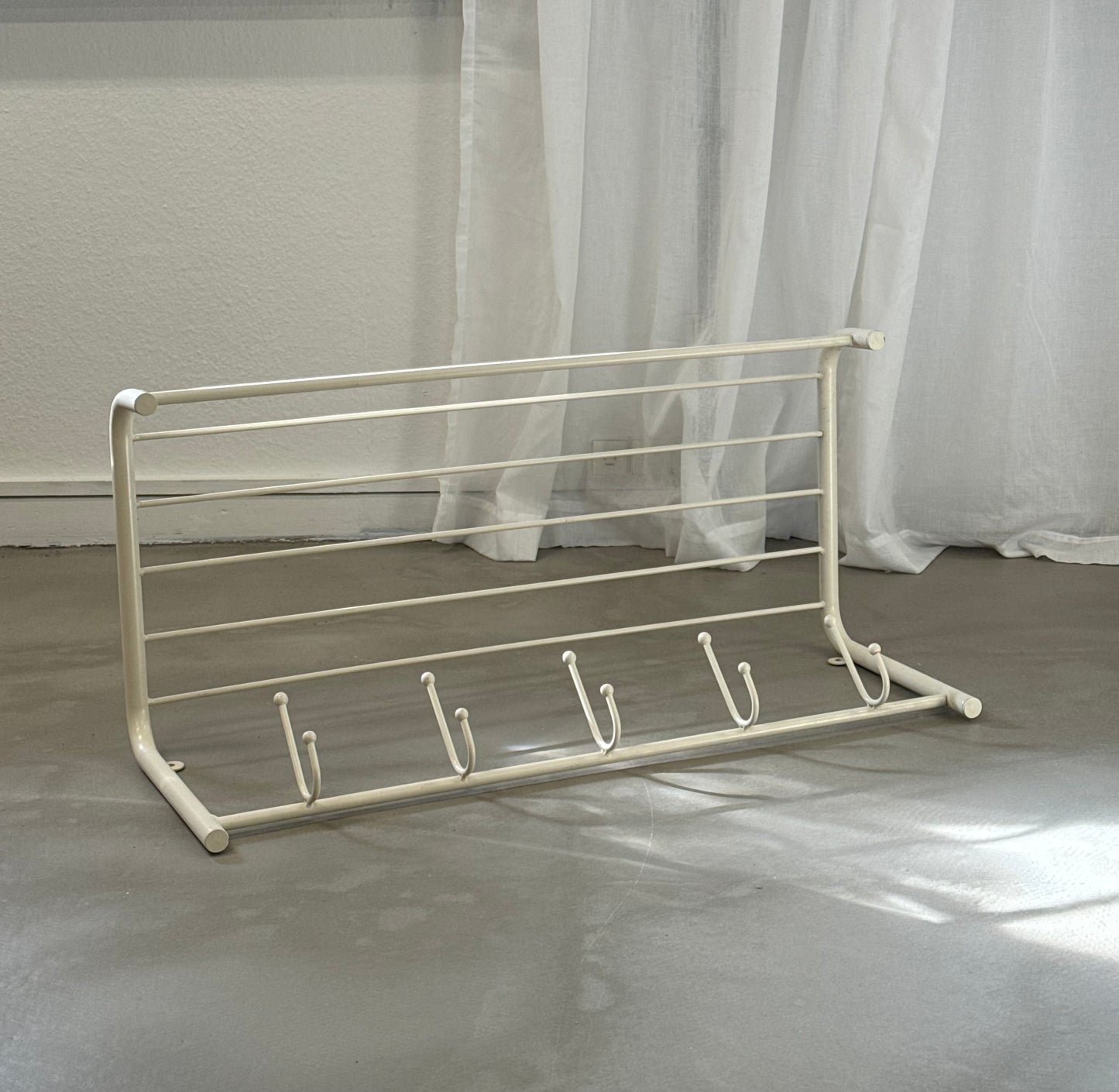 White rear shelf
