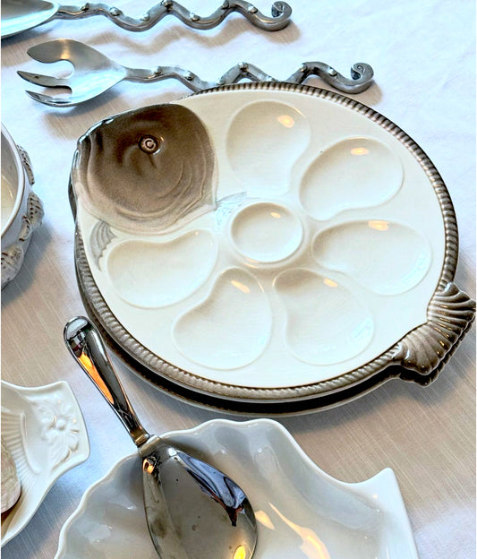 Fish oyster plates