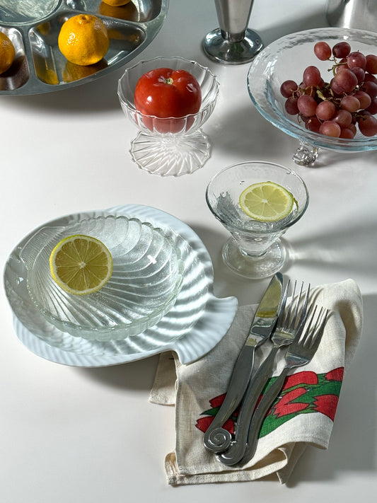 Glass clam bowls