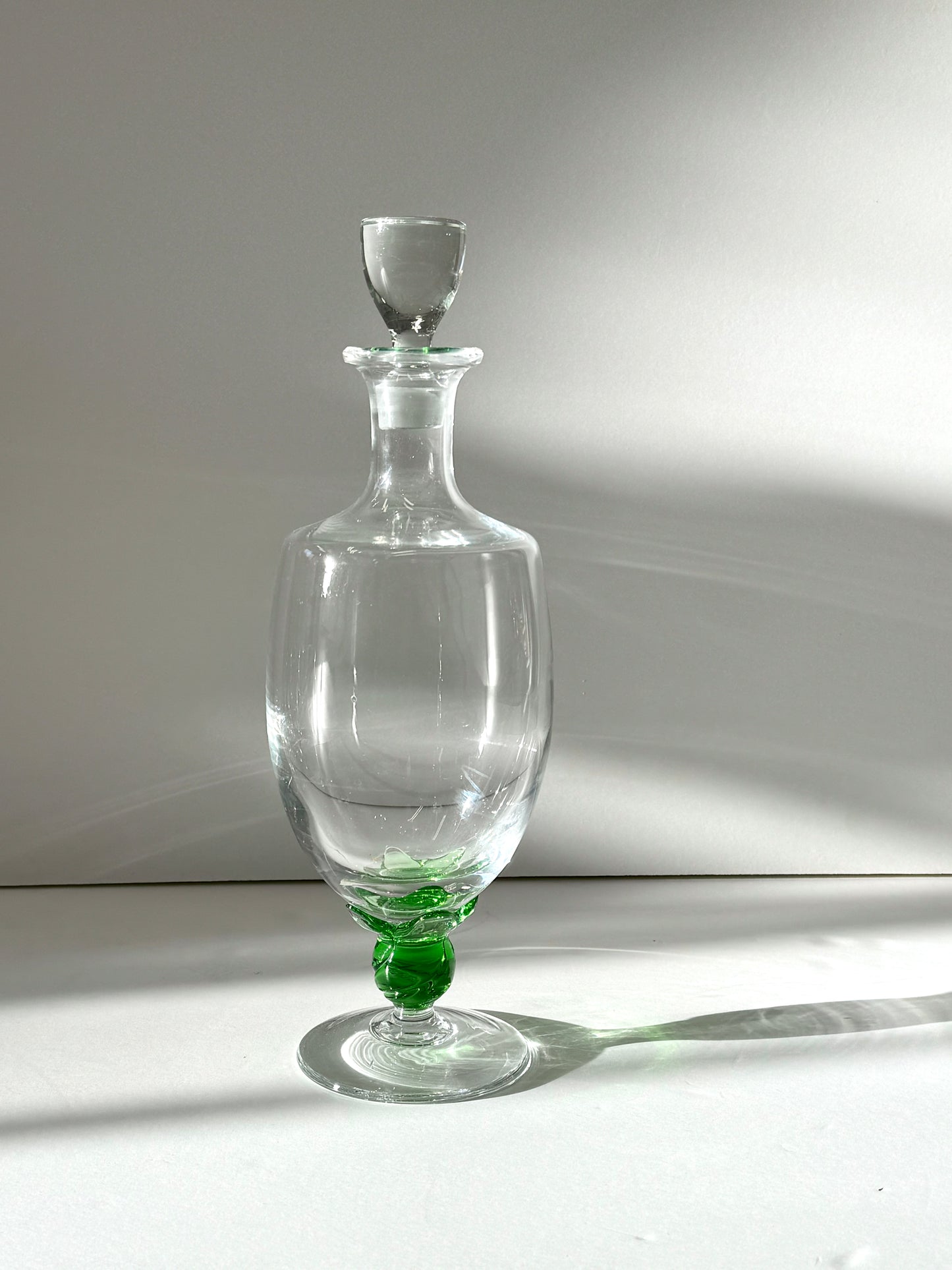Glass carafe