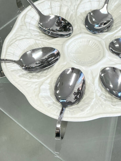 Serving spoons