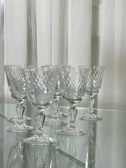 Luminarc wine glasses