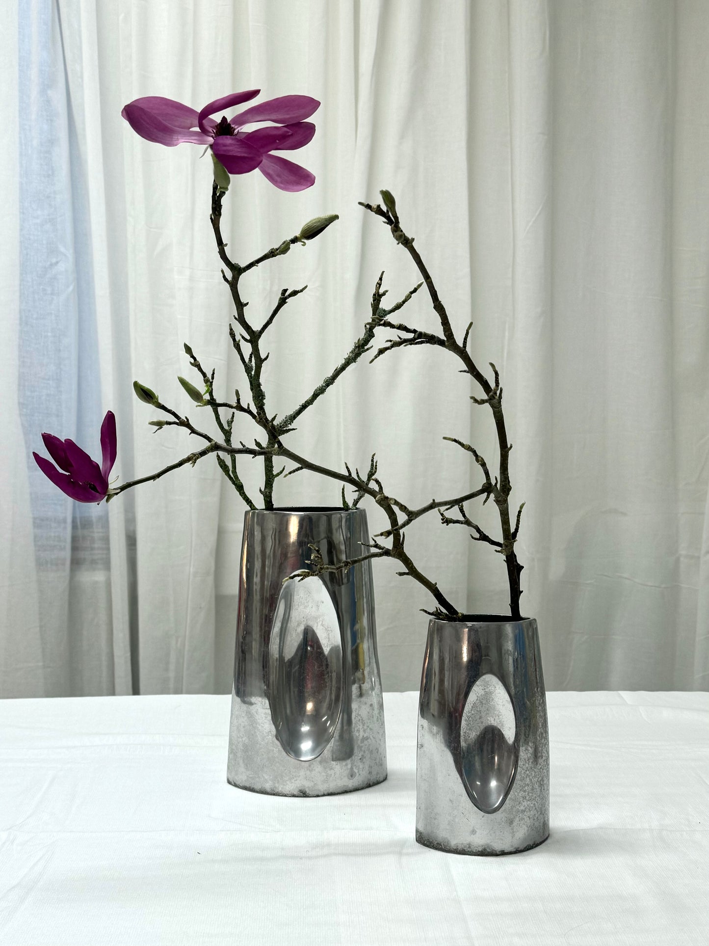 Aluminium vases