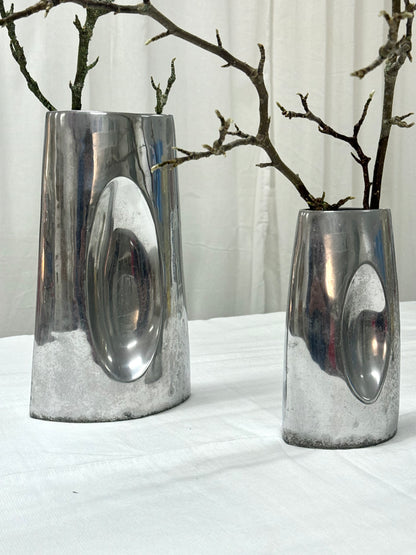 Aluminium vases