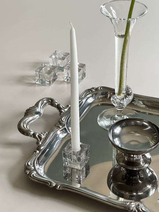 Squared candleholders