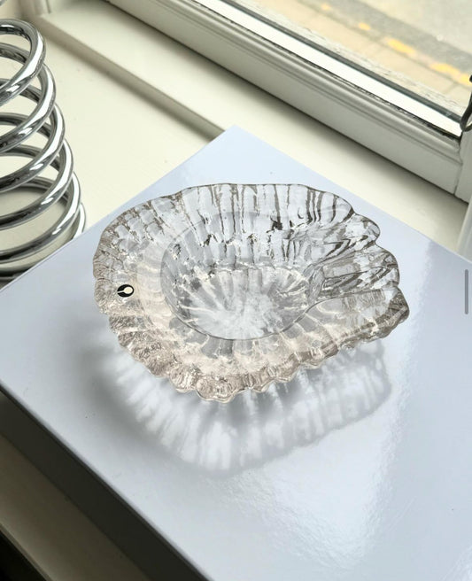Pukeberg glass bowl