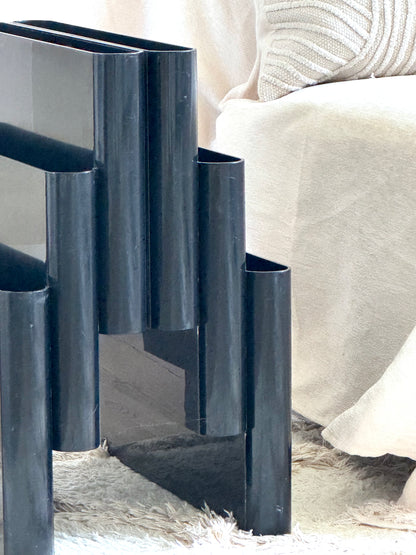 Kartell magazine rack