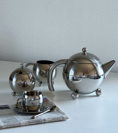 Zone tea set