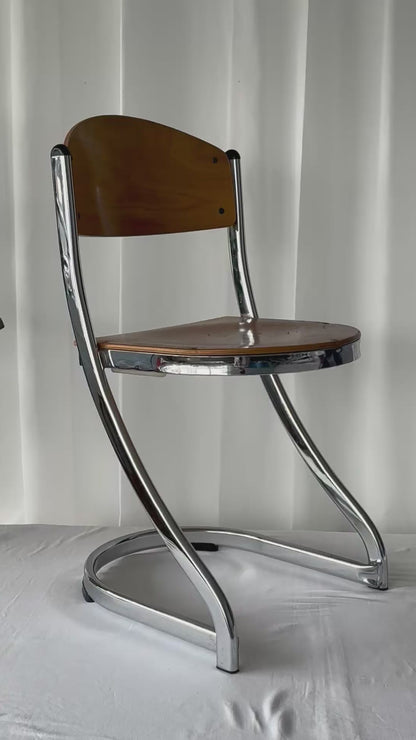 Souvignet Plichanse Stacking chair